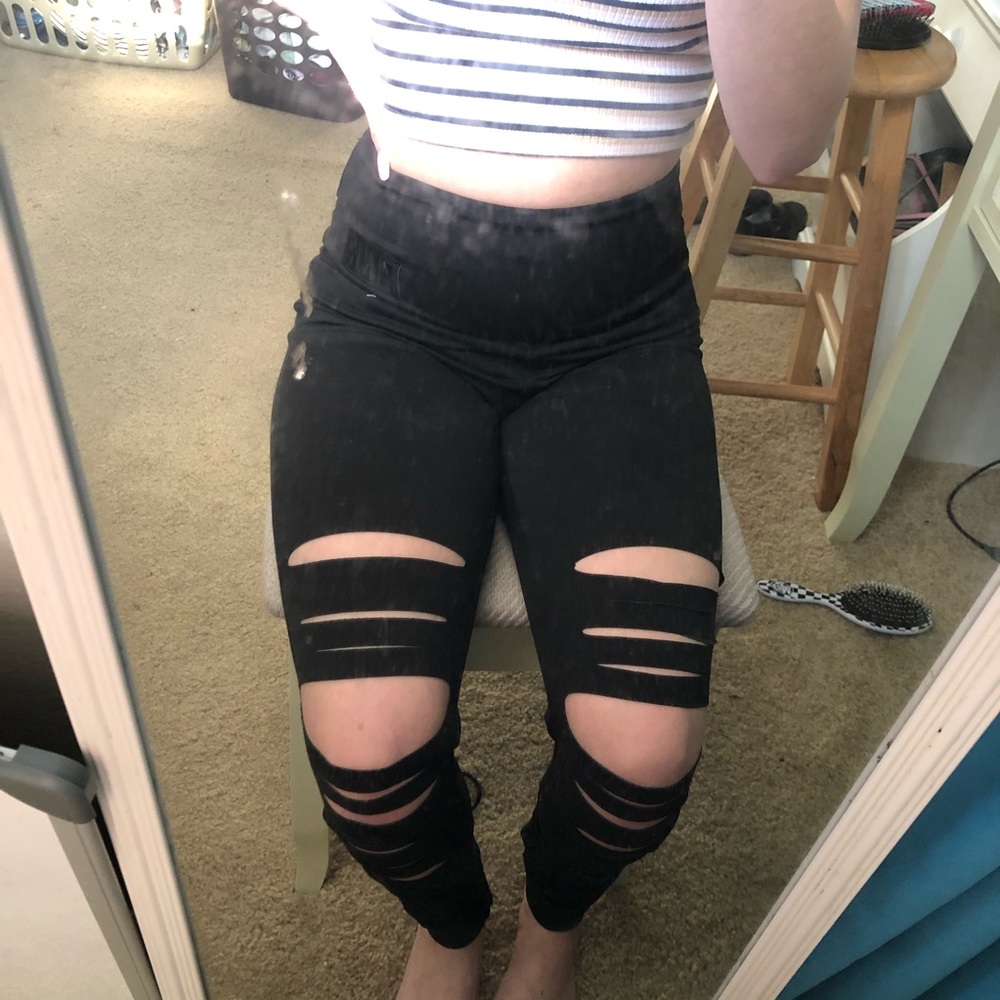 PINK pants